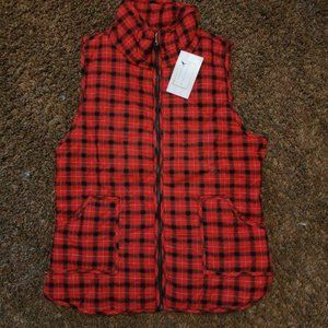 Women's small buffalo plaid quilted Vest
